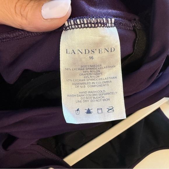 Lands End Dark Purple Figure Flattering One Piece Swimsuit Size 16 - Picture 6 of 10